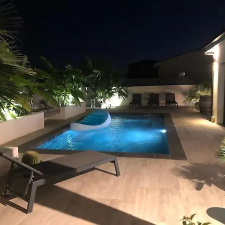 Villa Belle Contemporaine Climatisée Avec Piscine *