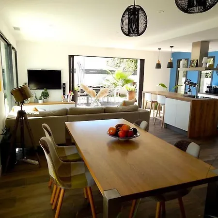 Belle Contemporaine Climatisée Avec Piscine Villa Teyran