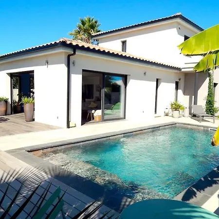 Belle Contemporaine Climatisee Avec Piscine Villa