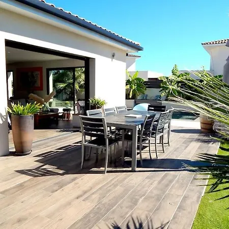 Villa Belle Contemporaine Climatisée Avec Piscine *